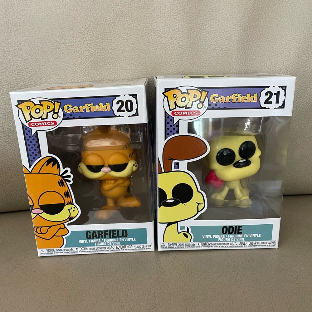 NIB*** Lot Of 2 Funko Pop Comics Garfield #20 And Odie #21 Vinyl Figures